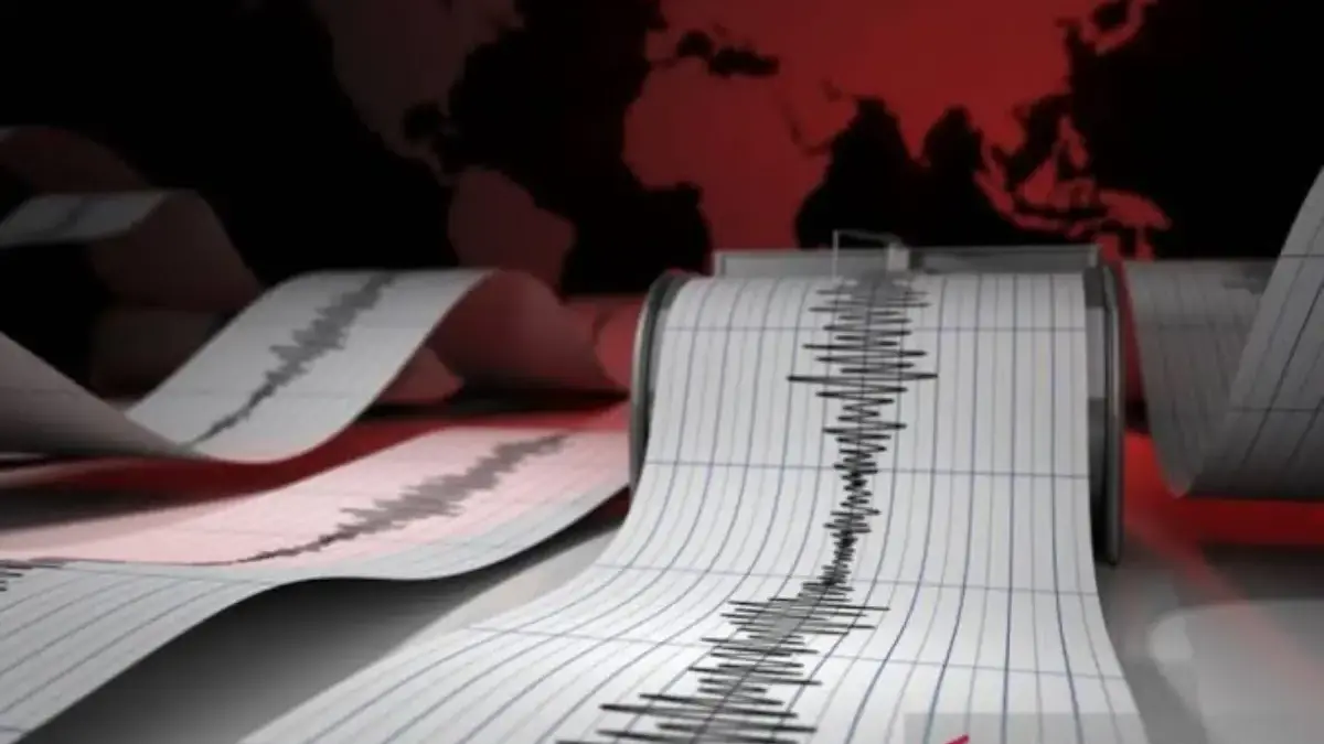 Akibat Guncangan Gempa Magnitudo 4,9, Satu Mushalla di Bekasi Roboh Akibat Guncangan Gempa Magnitudo 4,9, Satu Mushalla di Bekasi Roboh