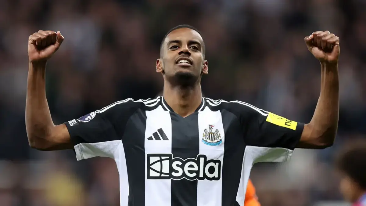 Striker Newcastle United Alexander Isak incaran Liverpool.