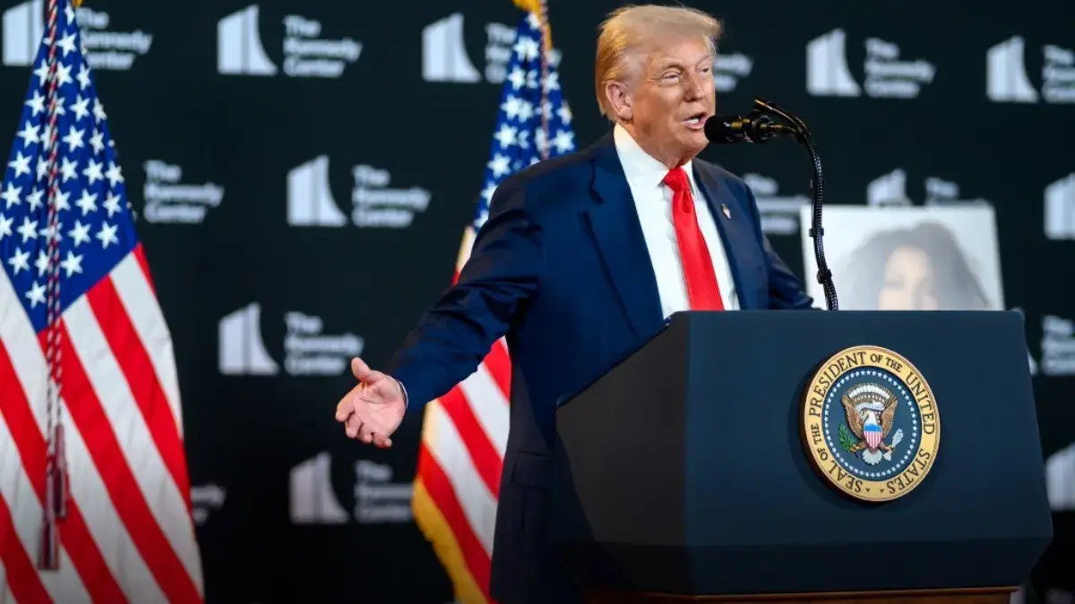 Trump Fokus Capai Gencatan Senjata dalam Pertemuan Puncak dengan Putin di Alaska