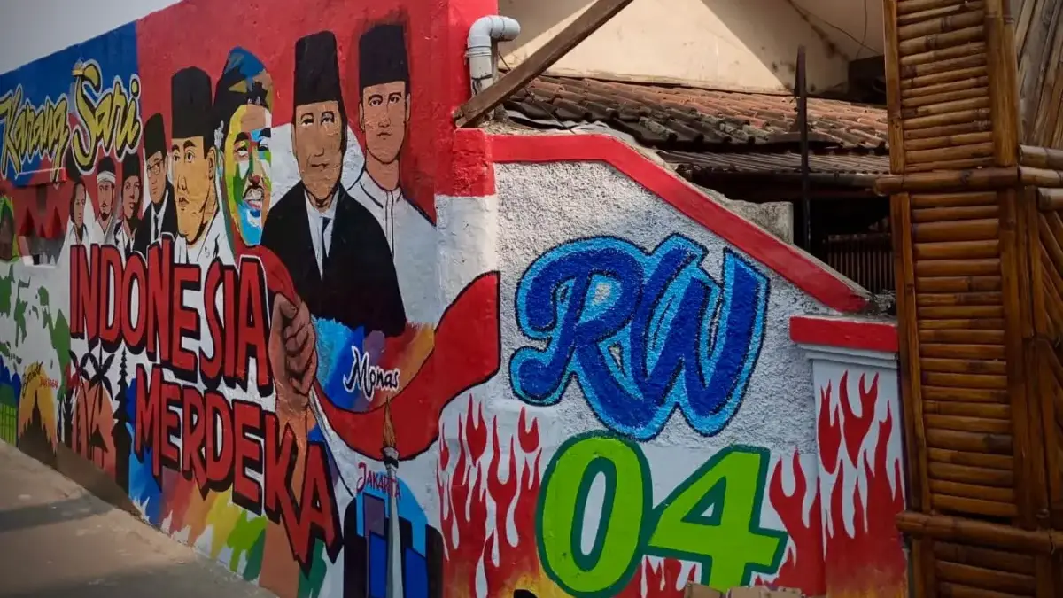 Bersolek Jelang HUT RI, Gang Karangsari Padalarang Jadi Galeri Mural Warga