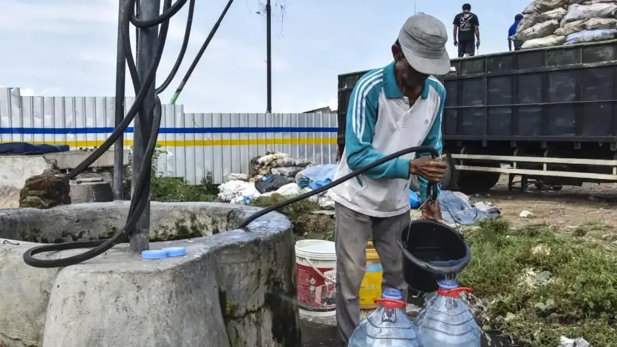 Waspada Kemarau Basah, Dinkes Kota Bandung Ingatkan Kerentanan Penyakit Ini! Ilustrasi kemarau melanda Bandung beberapa waktu lalu. Foto: Dimas Rachmatsyah / Jabar Ekspres