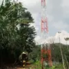 Satpol PP Sumedang Lakukan Tindakan Tegas, Hentikan Aktivitas Menara BTS di Desa Mekarbakti