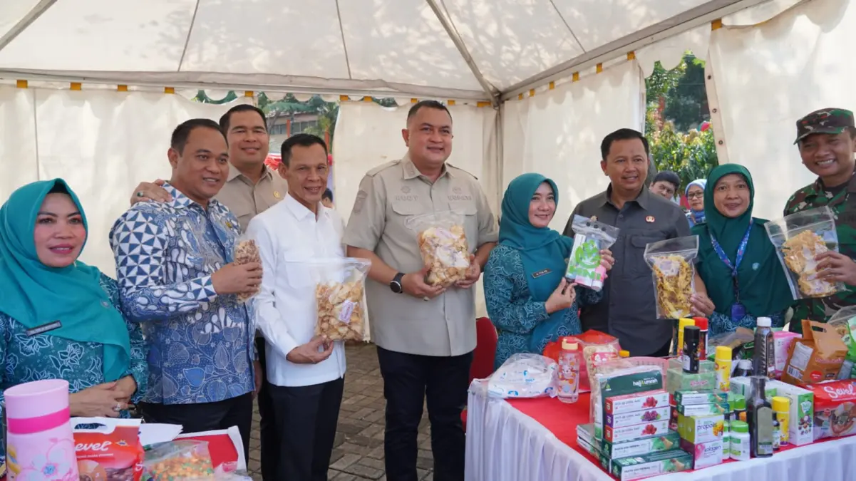 Gebyar Pelayanan Publik HUT RI ke-80 Dimulai di Cileungsi, Pemkab Bogor Dekatkan Layanan ke Rakyat Gebyar Pelayanan Publik HUT RI ke-80 Dimulai di Cileungsi, Pemkab Bogor Dekatkan Layanan ke Rakyat