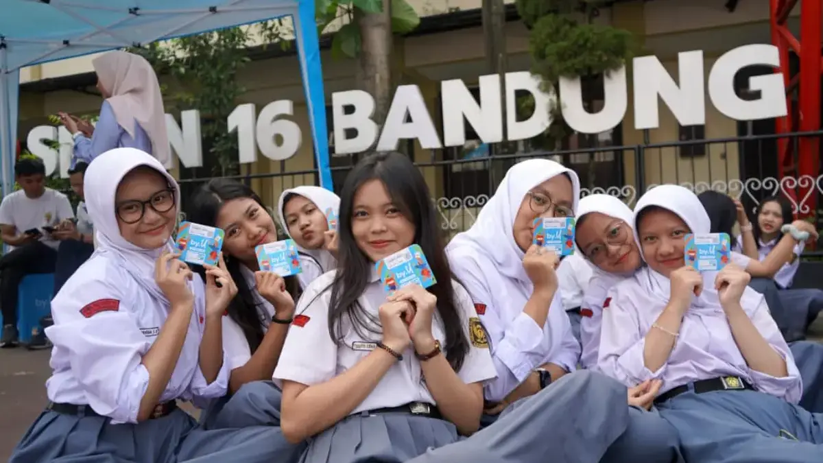 MASIH Bersama by.U Menyapa SMA Negeri 16 Bandung, Hadirkan Ragam Keseruan hingga Coach Futsal Tingkat Nasional