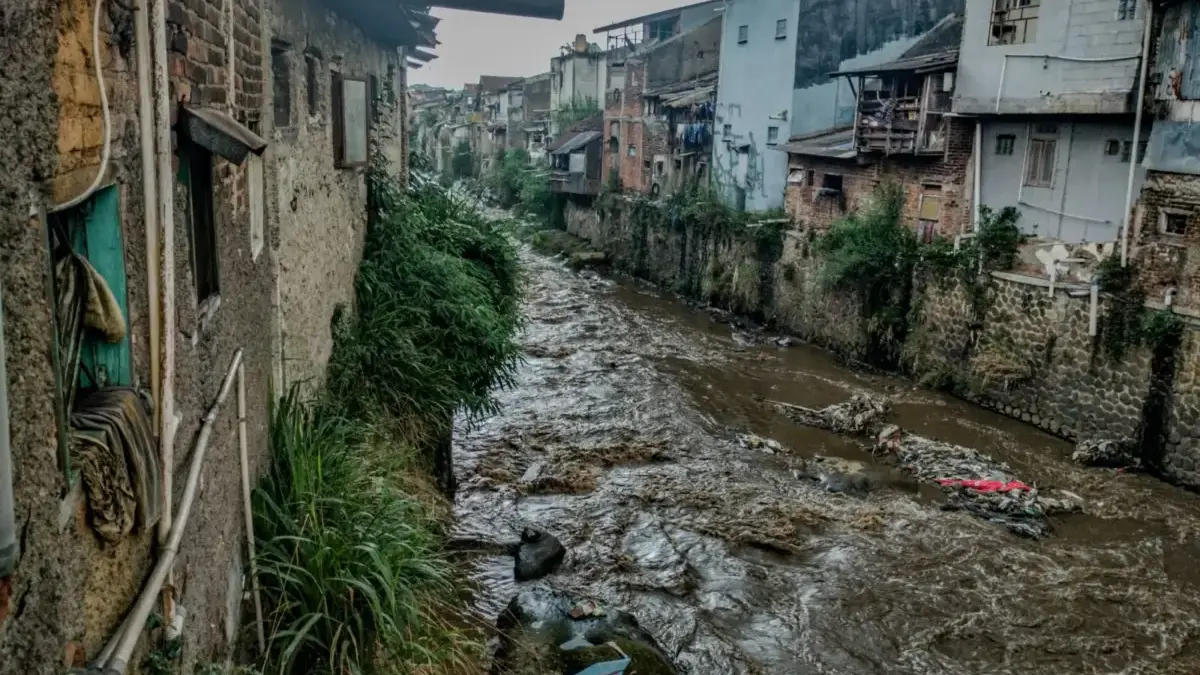 Setelah Arcamanik, Penertiban Bangli di Bantaran Sungai Bakal Kembali Dilakukan di Wilayah Panyileukan