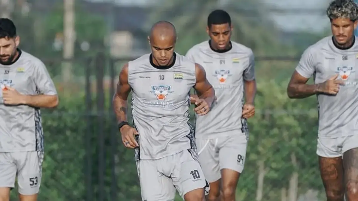 Perbandingan Statistik Pemain Termahal Persib vs Manila Digger, Mana yang Lebih Bagus?