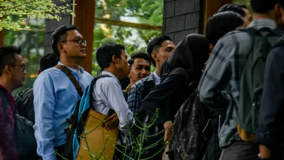 Menakar Lapangan Kerja yang Terbatas di Kota Bandung