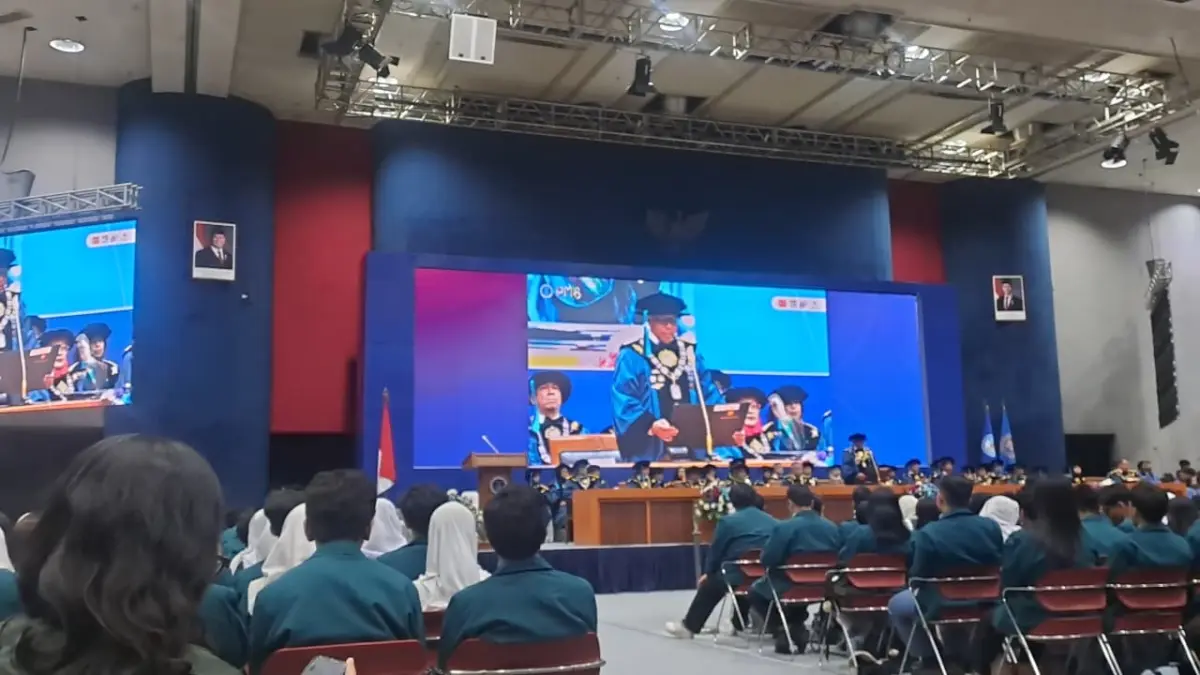 ITB Sambut 7.671 Mahasiswa Baru pada Sidang Terbuka PMB Semester I TA 2025/2026 di Sabuga Institut Teknologi Bandung (ITB) menyambut 7.671 mahasiswa baru untuk Semester I Tahun Akademik (TA) 2025/202