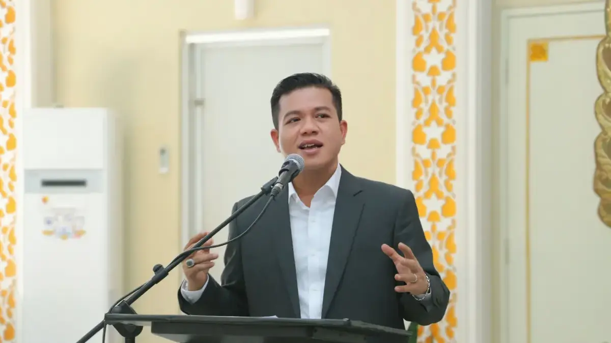 Kang DS Gelontorkan Rp 1 Triliun, 500 Kilometer Jalan Rusak di Kabupaten Bandung Bakal Mulus Kang DS Gelontorkan Rp 1 Triliun, 500 Kilometer Jalan Rusak di Kabupaten Bandung Bakal Mulus