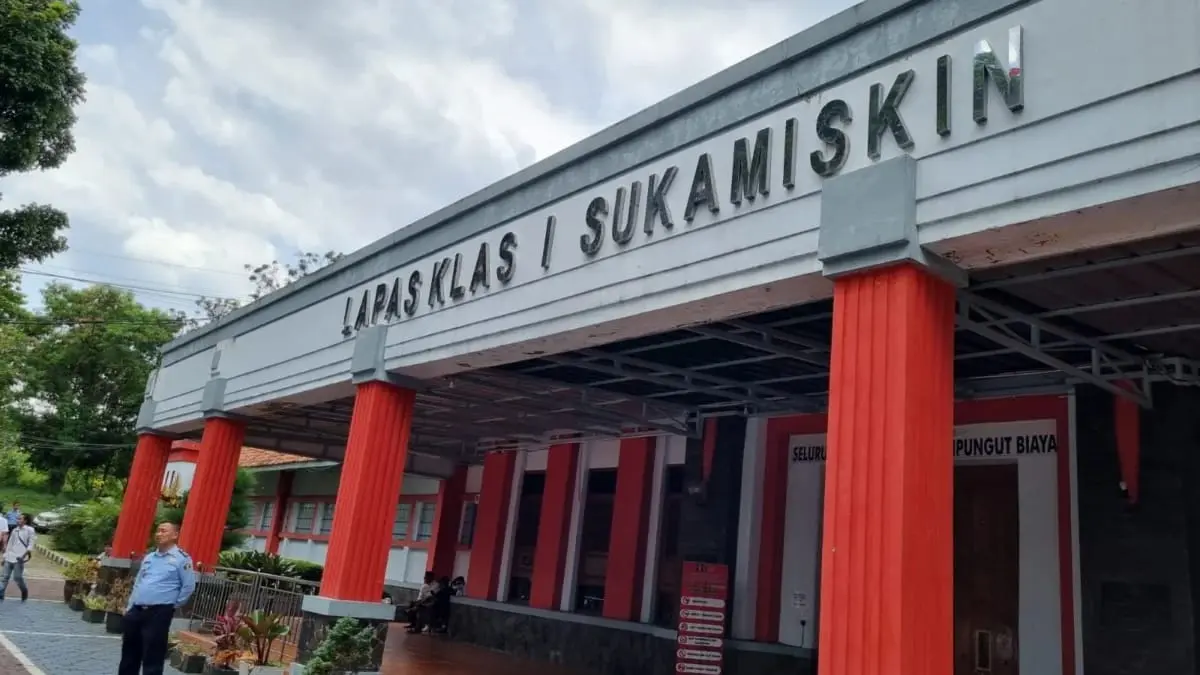 Jelang HUT RI ke-80, Satu Warga Binaan Lapas Sukamiskin Dapat Amnesti dari Presiden Jelang HUT RI ke-80, Satu Warga Binaan Lapas Sukamiskin Dapat Amnesti dari Presiden