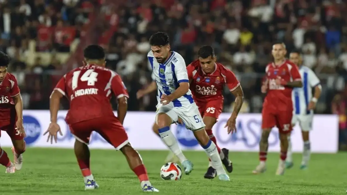 3 Kesalahan Fatal Pemain Hancurkan Harapan Persib Raih Kemenangan di Jepara Semangat skuad Persijap Jepara mampu kalahkan ssng juara bertahan Persib Bandung/Foto: Dok Persib