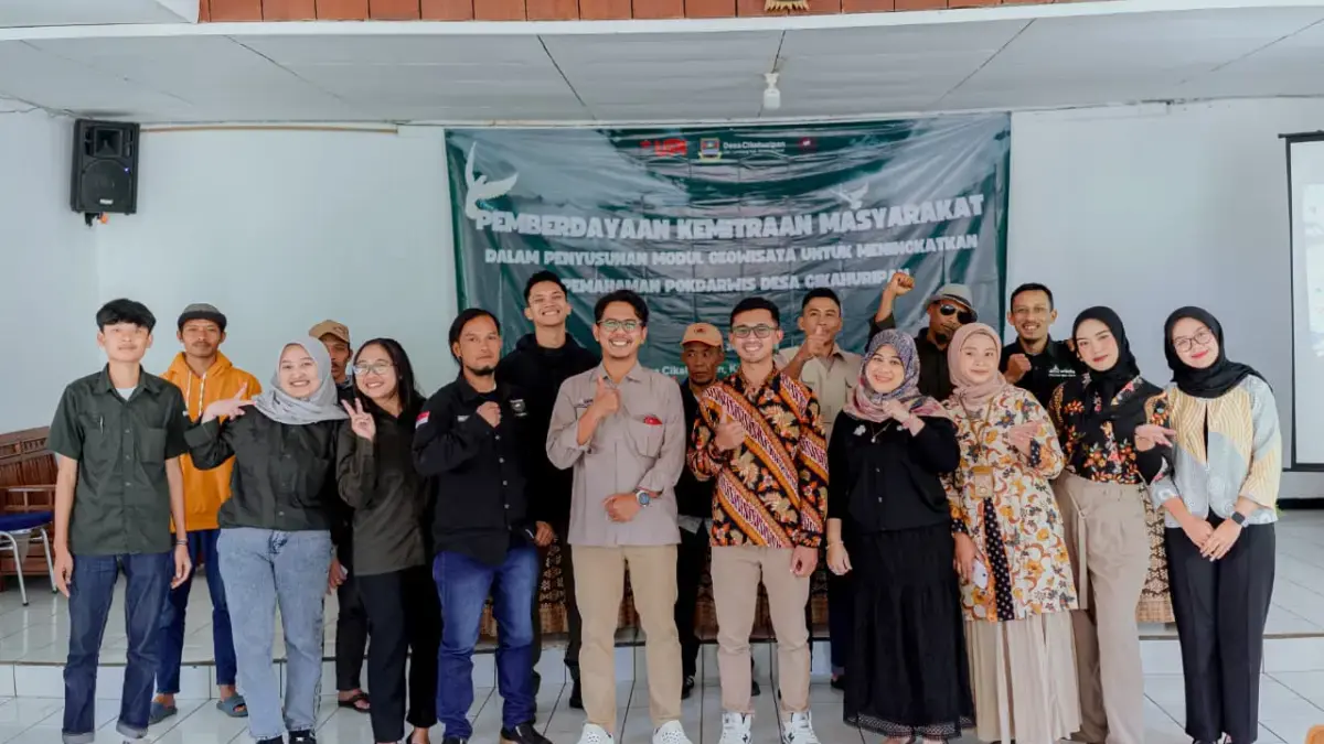 Pemberdayaan Kemitraan Masyarakat, UPI Latih Pokdarwis Cikahuripan Susun Modul Geowisata