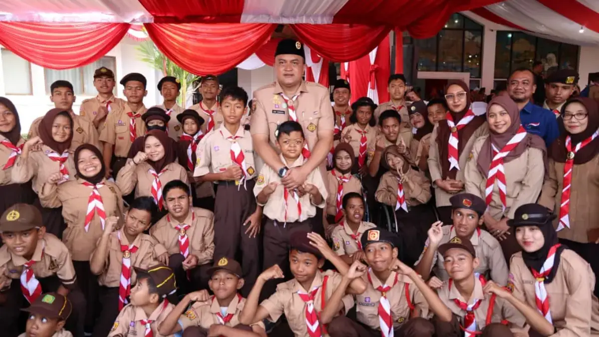 Hadiri Peringatan Hari Pramuka ke-64, Bupati Bogor Raih Lencana Darma Bakti