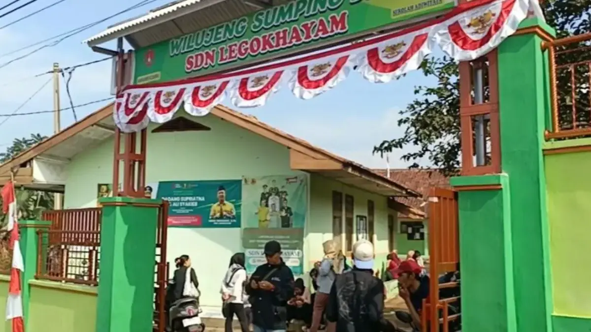 12 Siswa SDN Legokhayam Cimenyan Alami Keracunan, Diduga dari Makanan Program MBG! 12 Siswa SDN Legokhayam Cimenyan Alami Keracunan, Diduga dari Makanan Program MBG!