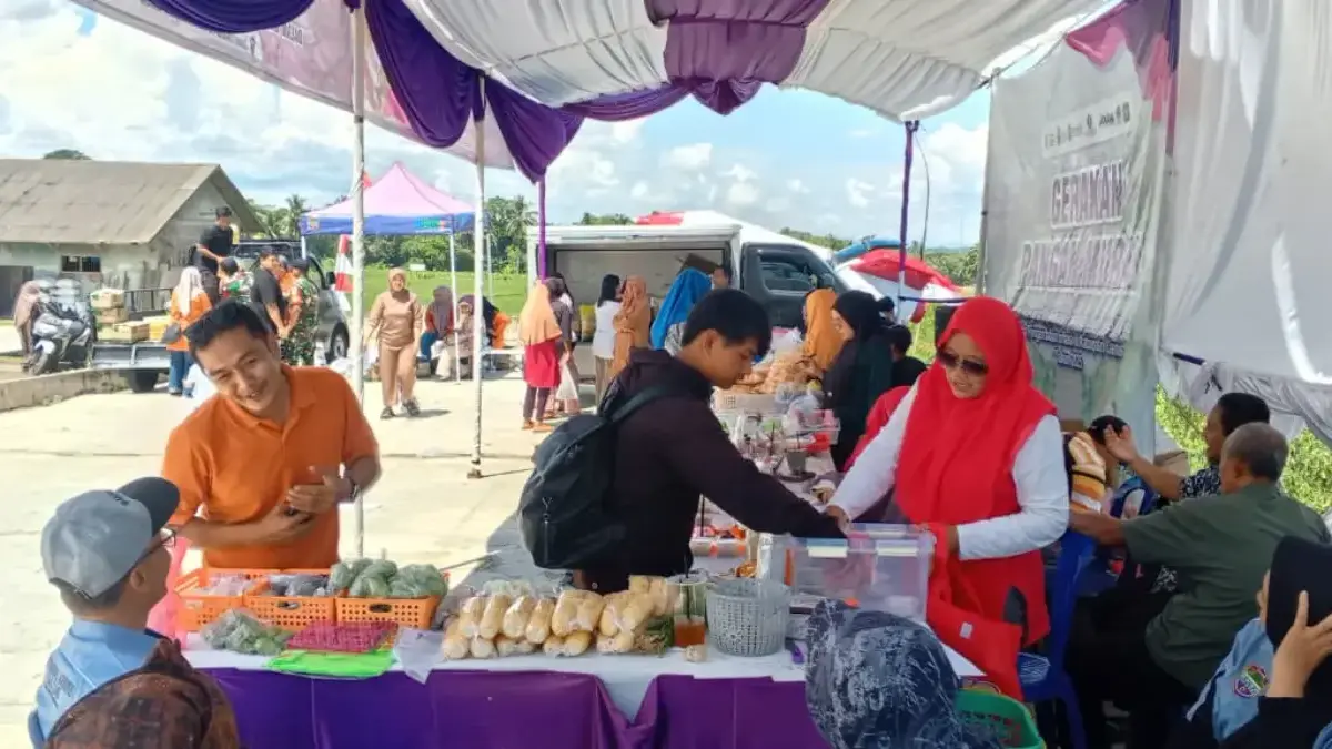 Gerakan Pangan Murah Jawab Kebutuhan Warga Desa Cijulang Ciamis Gerakan Pangan Murah Jawab Kebutuhan Warga Desa Cijulang