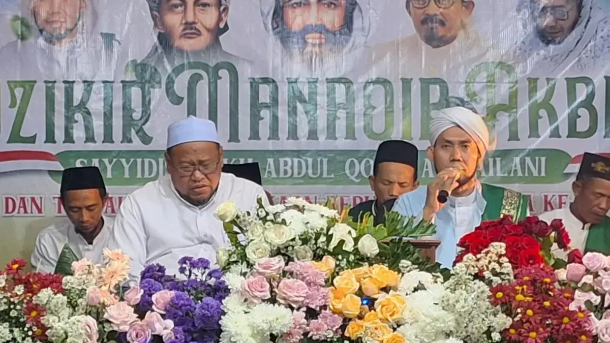 Ponpes Safinatul Qodiri Turut Hadir Dalam Dzikir Manaqib Akbar di Ponpes Salafiyah Al-Hidayah