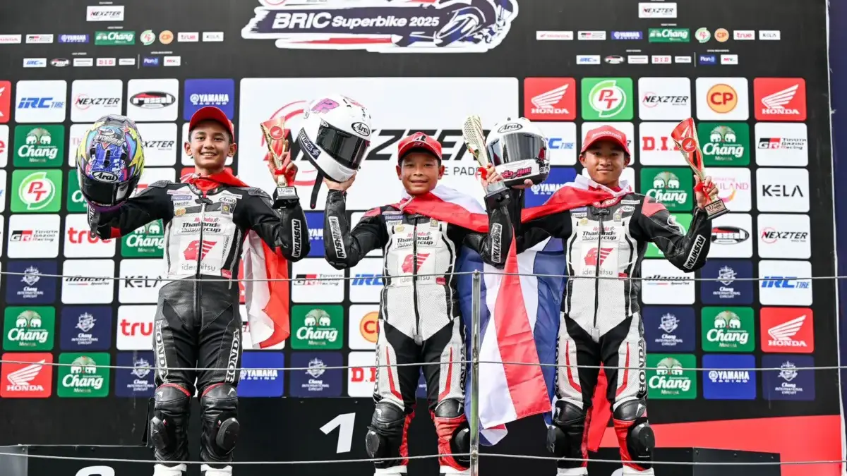 Generasi Baru Pebalap Binaan AHM Melesat Kencang Raih Podium di Thailand Talent Cup Generasi Baru Pebalap Binaan AHM Melesat Kencang Raih Podium di Thailand Talent Cup