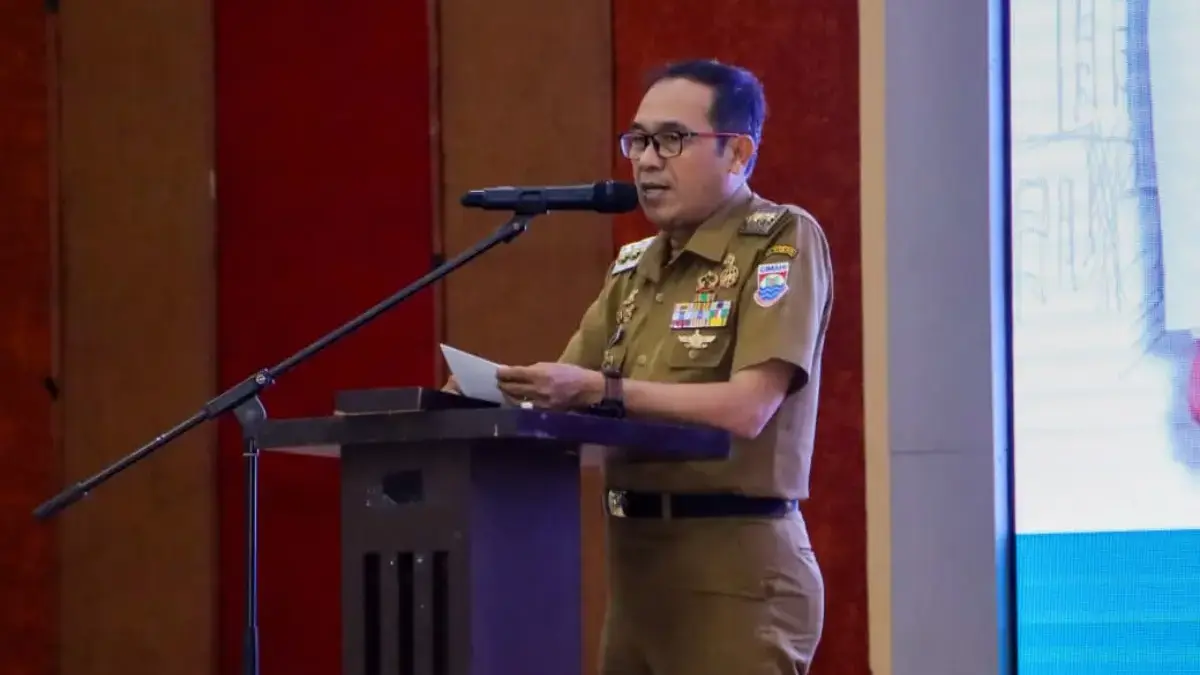 Wali Kota Cimahi, Ngatiyana saat Membuka Peningkatan SDM Pengurus KMP di Techno Park, Cimahi Selatan (mong)
