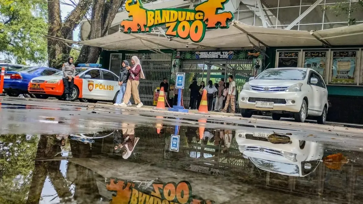 Polemik Bandung Zoo Berlanjut, Pemkot dan Wali Kota Farhan Digugat Raden Bisma Bratakoesoema Polemik Bandung Zoo Berlanjut, Pemkot dan Wali Kota Farhan Digugat Raden Bisma Bratakoesoema