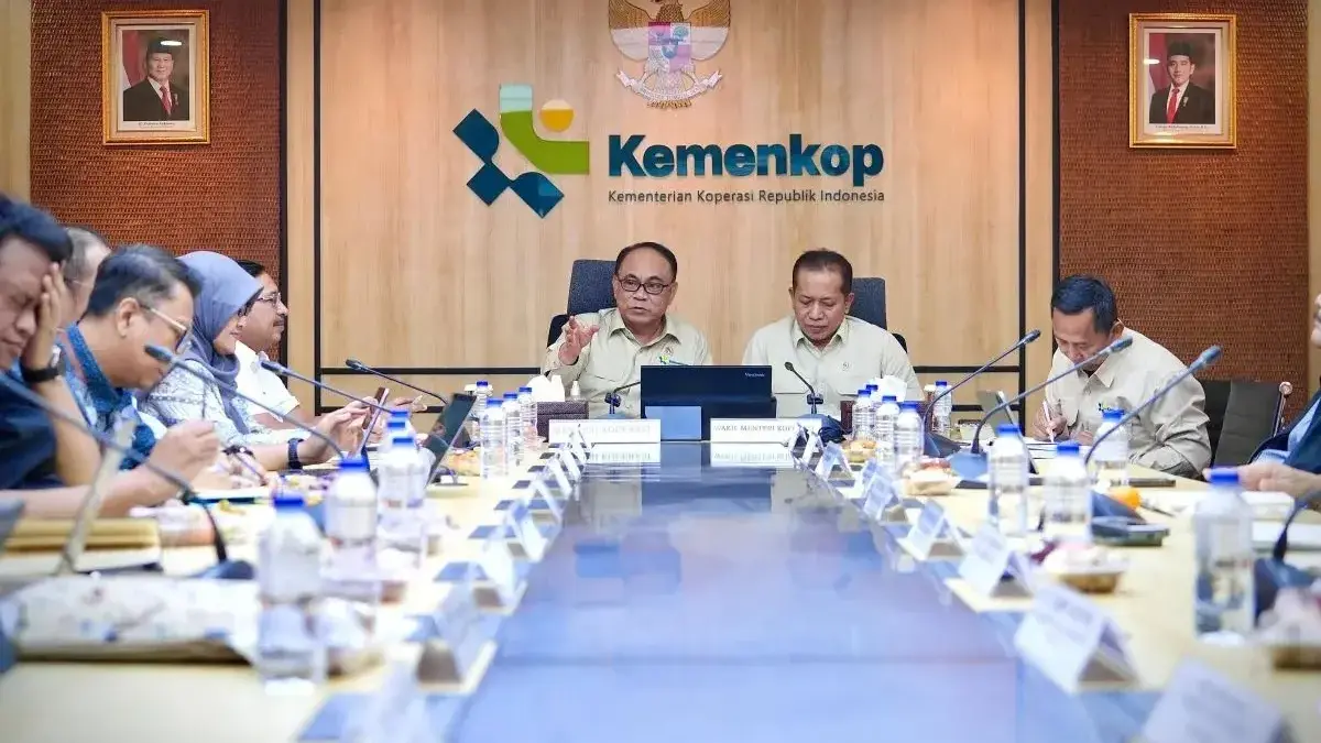 Perkuat Koperasi Desa, Kemenkop dan Komdigi Fokuskan Digitalisasi Lewat ‘Si Kopdes’ Perkuat Koperasi Desa, Kemenkop dan Komdigi Fokuskan Digitalisasi Lewat ‘Si Kopdes’