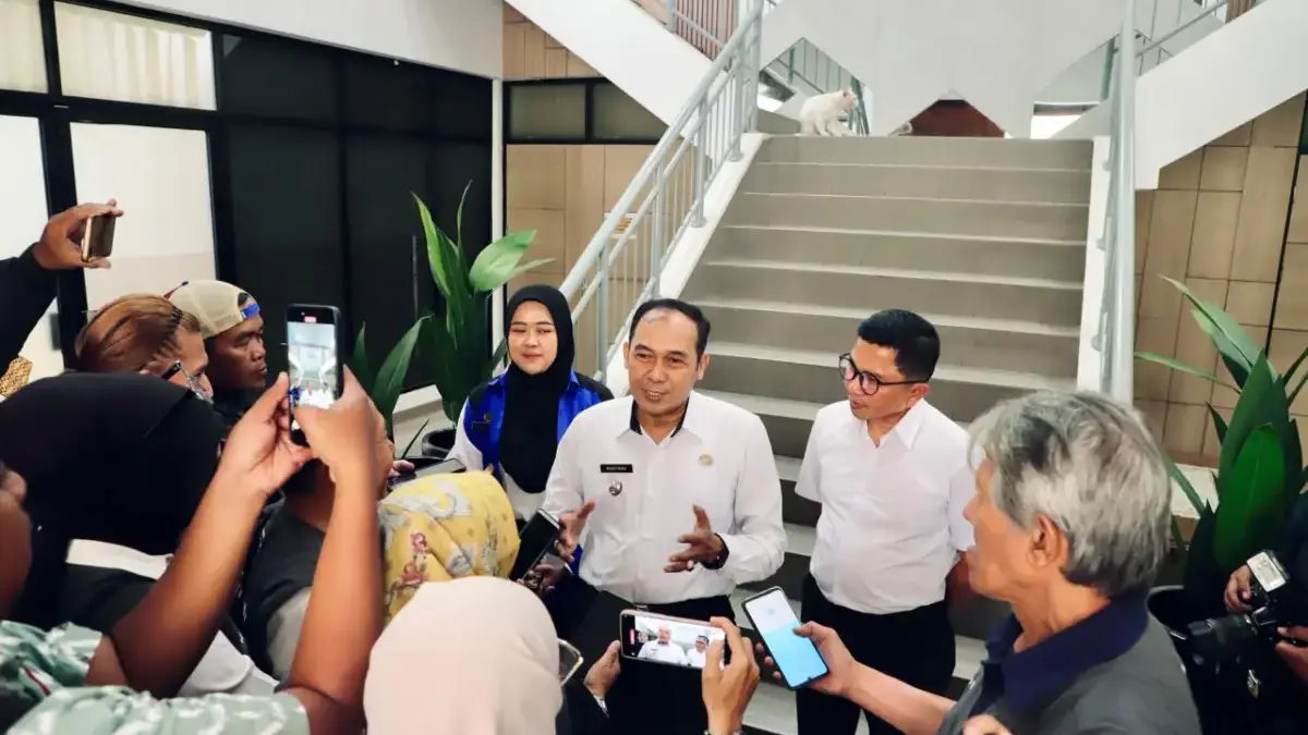 Gubernur Canangkan Setiap Kelas Miliki Toilet, Wali Kota Cimahi Nilai Sulit Direalisasikan