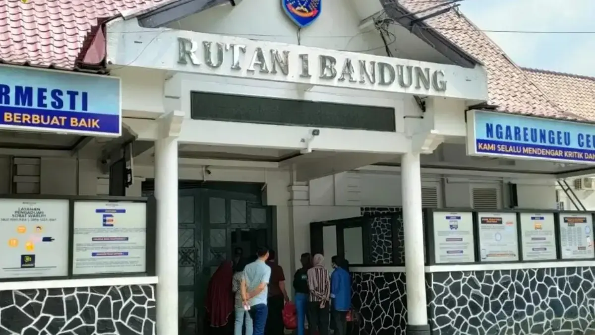 Nekat Selundupkan Sabu Sebrat 1,8 Gram ke Rutan, Pengunjung Terpaksa Diringkus Petugas Keamanan Kebonwaru 