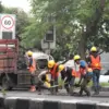 Ilustrasi perbaikan jalan. (Son)