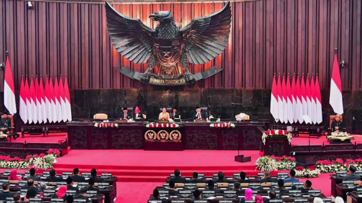 Fakta Gaji Anggota DPR