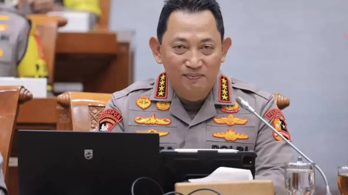 Tanggapi Desakan Mundur, Kapolri: Kita Prajurit Kapan Saja Siap Tanggapi Desakan Mundur, Kapolri: Kita Prajurit Kapan Saja Siap