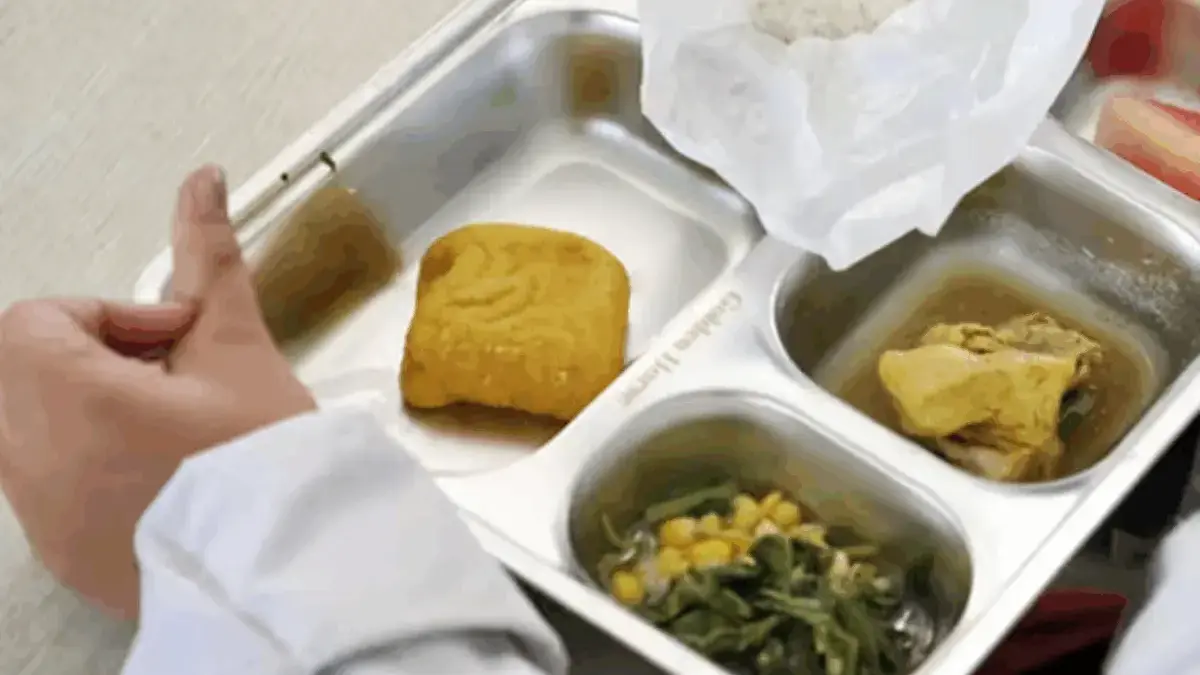 Kasus Keracunan MBG Terulang Lagi, 137 Siswa SMP Dilarikan ke Puskesmas