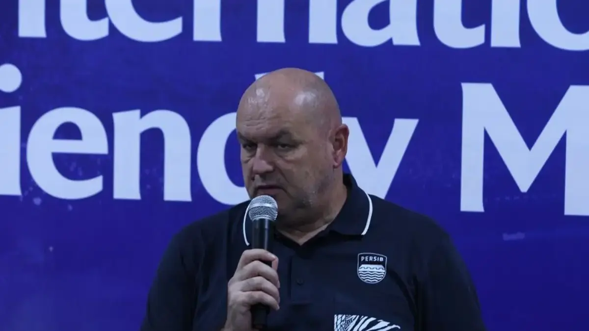 Persib Siap Tempur di Super League dan ACL 2, Bojan Hodak Targetkan Start Sempurna Persib Siap Tempur di Super League dan ACL 2, Bojan Hodak Targetkan Start Sempurna