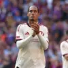 Gagal di Community Shield, Van Dijk Akui Liverpool Belum Siap Jaga Tahta