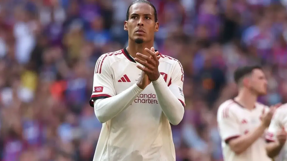 Gagal di Community Shield, Van Dijk Akui Liverpool Belum Siap Jaga Tahta