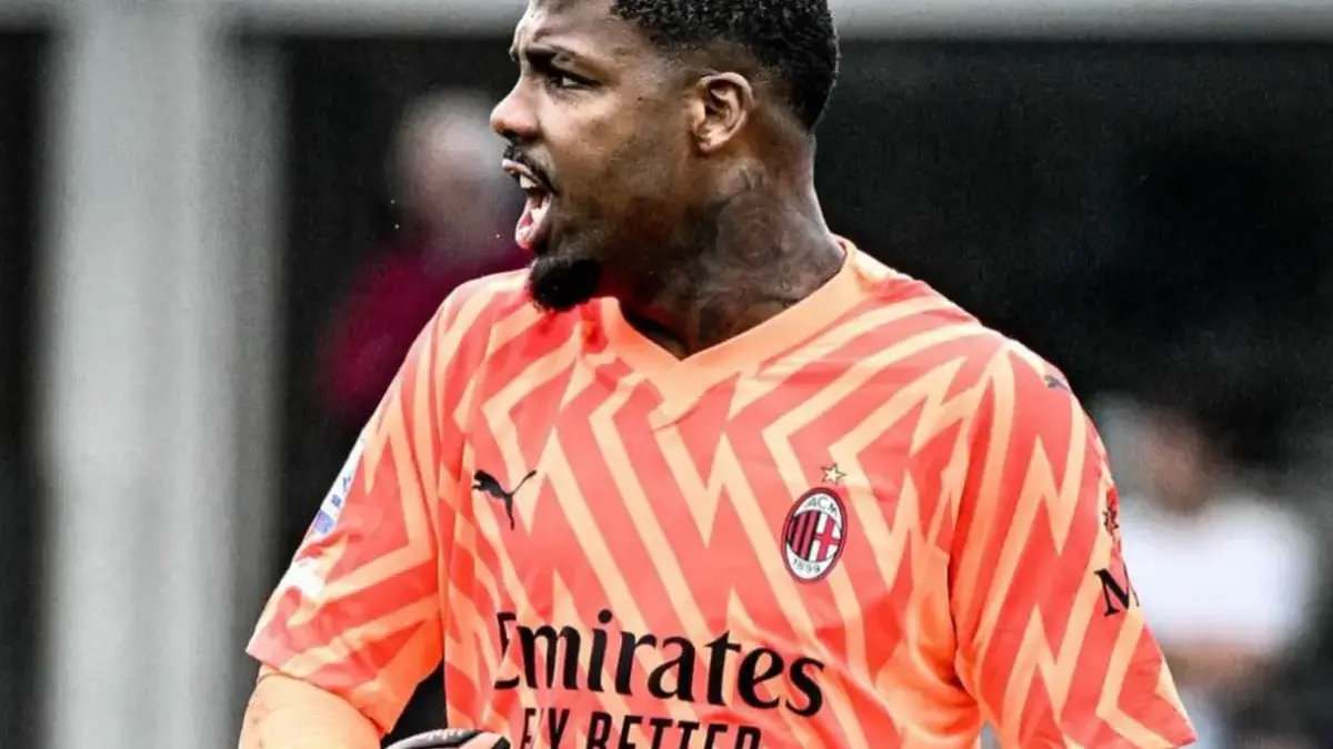 3 Kandidat Pengganti Kiper AC Milan Mike Maignan, Mau Siapa Allegri? Mike Maignan kiper AC Milan.