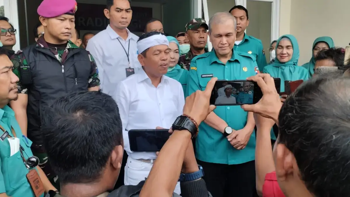 RSUD Kota Bogor Terancam Krisis, Gubernur Jabar Nyatakan Pemprov Siap Ambil Alih Gubernur Jawa Barat, Dedi Mulyadi, saat mengunjungi RSUD Kota Bogor, Senin (8/9/2025). Foto: Sekar Andini