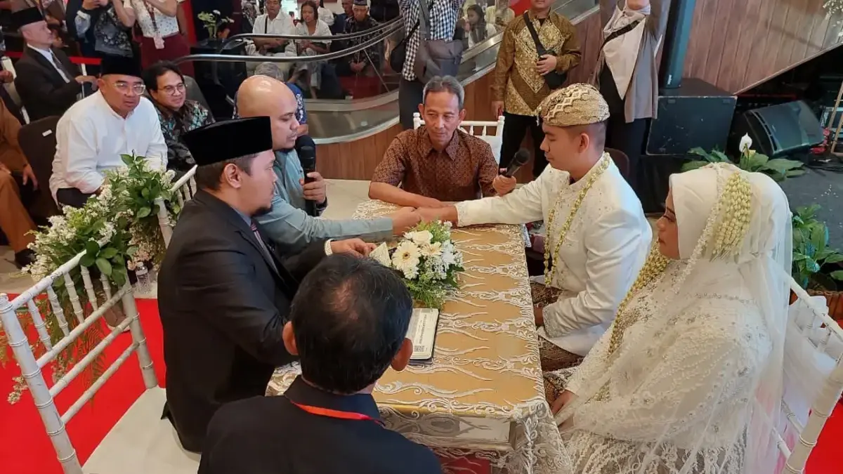 Gandeng Pelaku UMKM, PBA Kembali Sukses Gelar Nikah Bersama Jilid 5 di Bandung Gandeng Pelaku UMKM, PBA Kembali Sukses Gelar Nikah Bersama Jilid 5 di Bandung