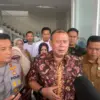 Wakil Ketua DPR RI, Cucun Ahmad Syamsurijal, meresmikan dapur Satuan Pelayanan Pemenuhan Gizi (SPPG) di Desa N