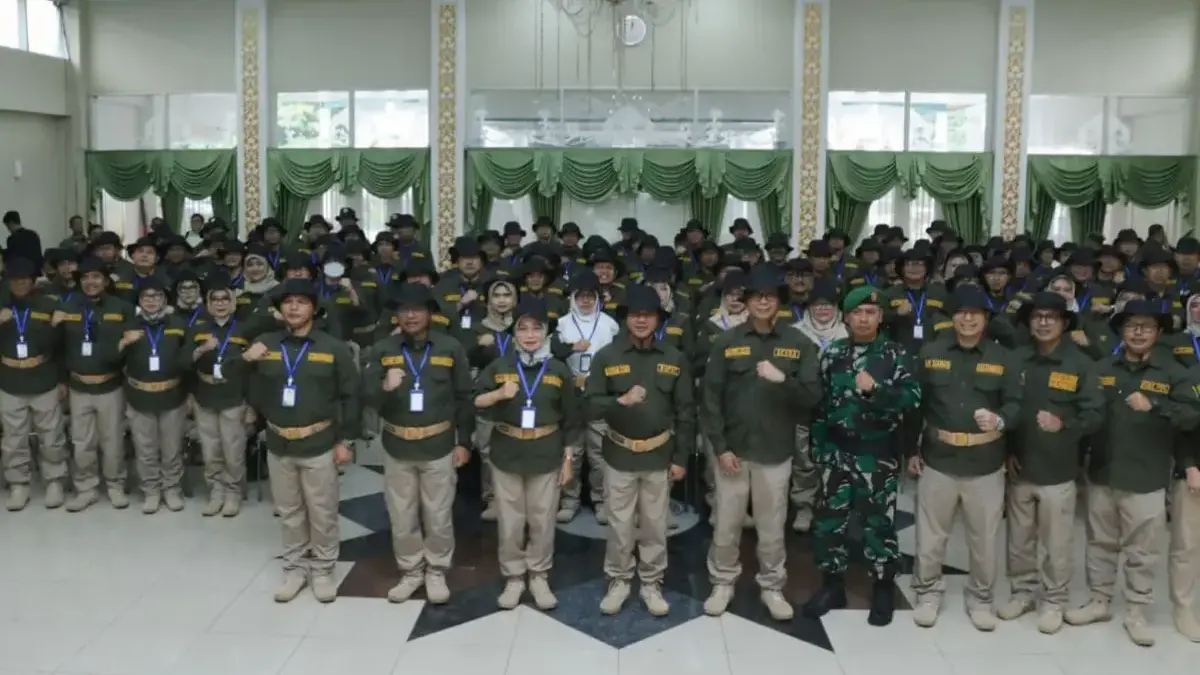 ASN Pemkab Bandung Ikuti Retret Transformasi Birokrasi Tahap Pertama, Bupati : Langkah Perkuat OPD Puluhan Aparatur Sipil Negara (ASN) Pemkab Bandung mengikuti Retret Transformasi Birokrasi Gelombang Pertama y
