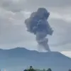 Abu Vulkanik Gunung Marapi Mengarah ke Timur, PVMBG Iangatkan Ancaman Lahar Dingin