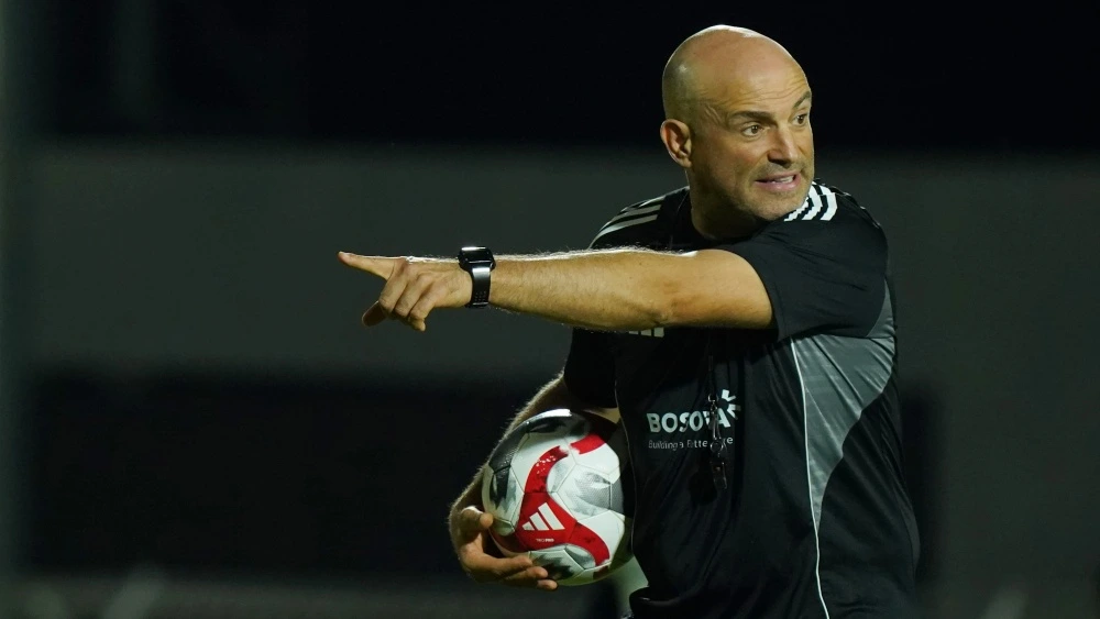 Bernardo Tavares pelatih PSM Makassar.