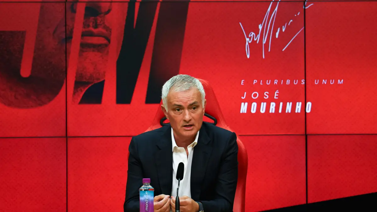 Bukan Lawan Chelsea, Ini Ujian Perdana Jose Mourinho bersama Benfica Jose Mourinho Benfica.