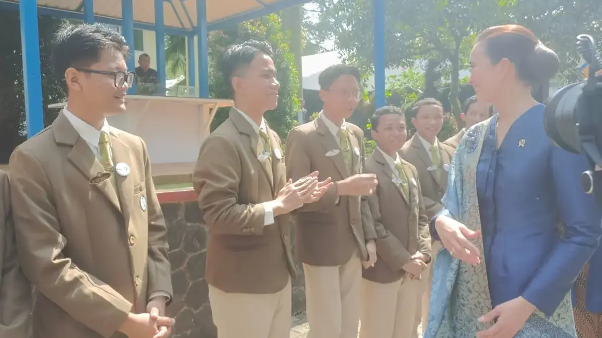 Poltekpar NHI Bandung