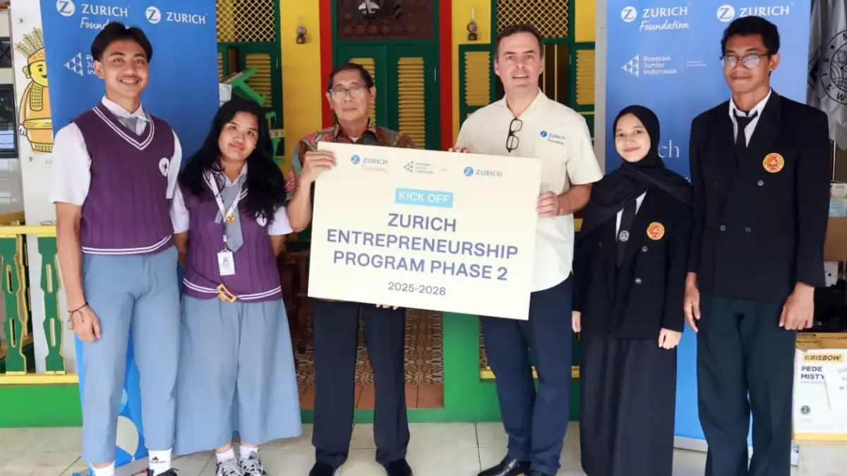 Zurich Entrepreneurship Siapkan 16.900 Siswa Jadi Wirausaha Muda Tangguh Fase kedua Zurich Entrepreneurship Program ( ZEP ) kembali digelar dengan pendekatan lebih inklusif dan berkel