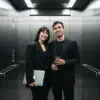 Tata Cara Bikin Foto AI Pasangan di Lift yang Viral di Sosmed