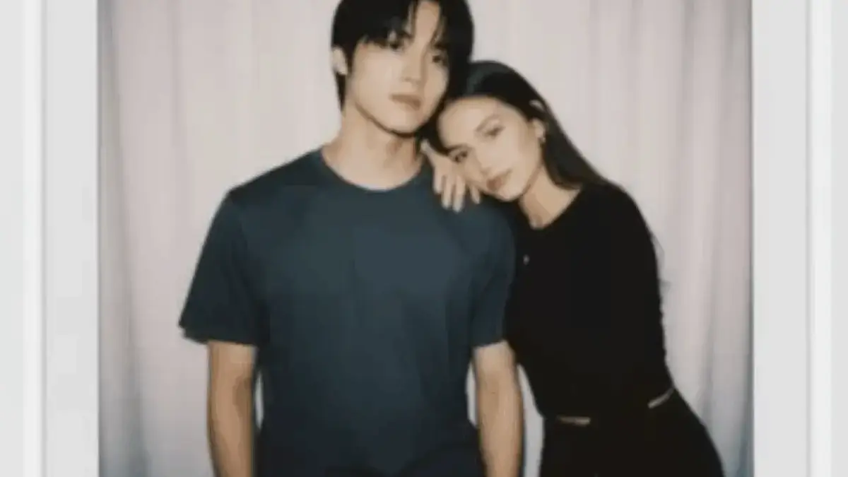 Cara Mudah Bikin Foto Polaroid Bareng Artis Favorit dengan Gemini AI Cara Mudah Bikin Foto Polaroid Bareng Artis Favorit dengan Gemini AI