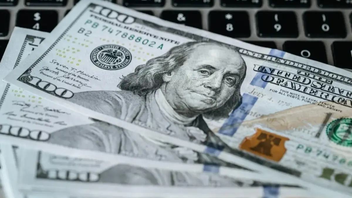 Harga Dolar Hari Ini Stabil di Rp16.400, Tren USD/IDR 8–15 September 2025 Volatilitas Sedang Harga Dolar Hari Ini