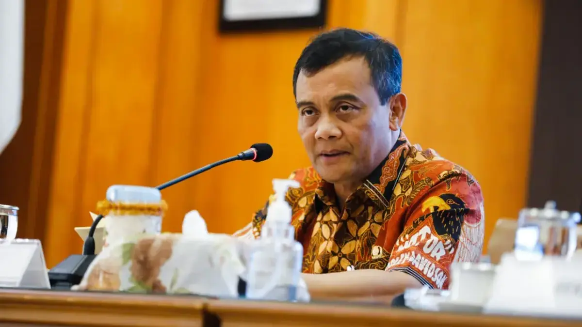 Gubernur Jawa Tengah, Ahmad Luthfi menginstruksikan kepada 35 bupati dan wali kota di wilayahnya