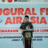 Wakil Gubernur Jawa Tengah, Taj Yasin melepas penerbangan perdana rute Semarang-Kuala Lumpur Malaysia