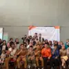 Foto Bersama Warga dan Aparat Desa Mandalawangi Kec. Nagreg, Kab. Bandung dalam kegiatan penyuluhan “Mari Kena