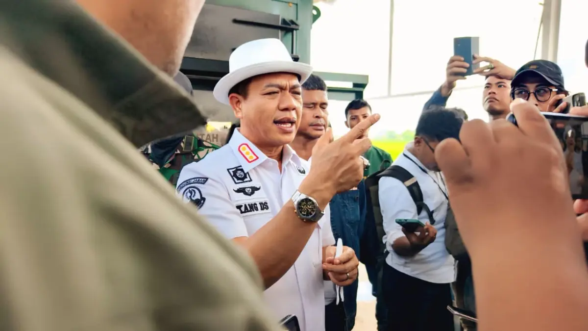 Bupati Bandung Resmikan Incinerator Sampah di Desa Lengkong dan Bahas Peran Strategis Koperasi Merah Putih Bupati Bandung Resmikan Incinerator Sampah di Desa Lengkong dan Bahas Peran Strategis Koperasi Merah Putih